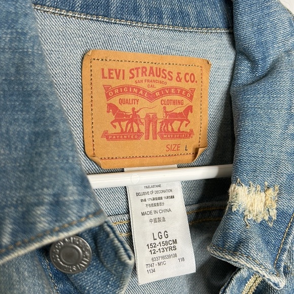 Levi's‎ Stretch denim Trucker Jacket Boys Size Large 12-13 Yrs Distressed - Picture 4 of 7